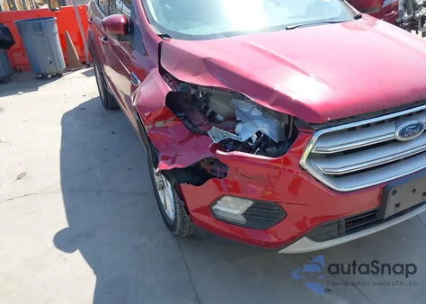 2019 Ford Escape Se z USA, uszkodzony, nr VIN 1FMCU0GD0KUA34652